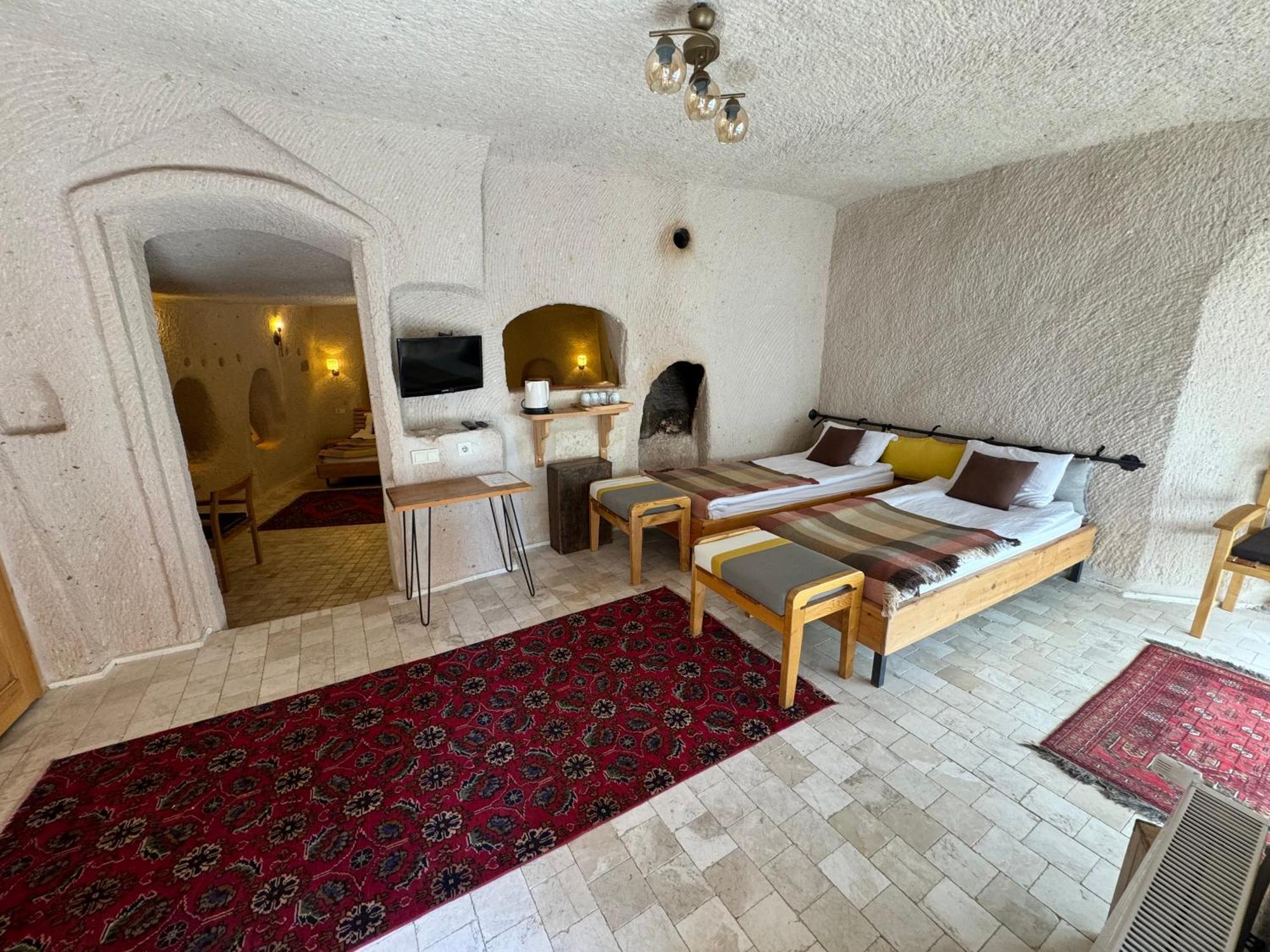 Pinhan Cave Suites Uchisar Luaran gambar
